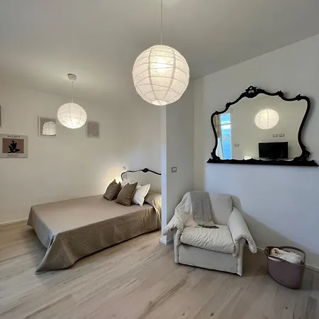 Apartment Iside